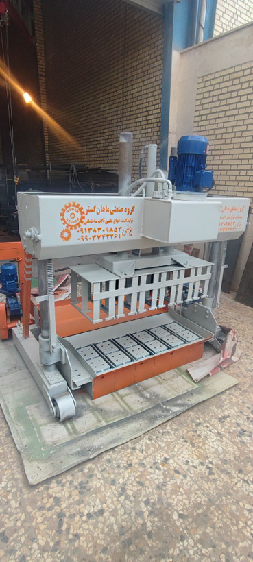 بلوک زن نیمه اتوماتیک هیدرولیک ۶تایی